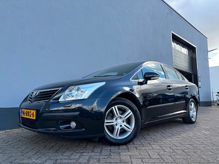 Toyota Avensis 0