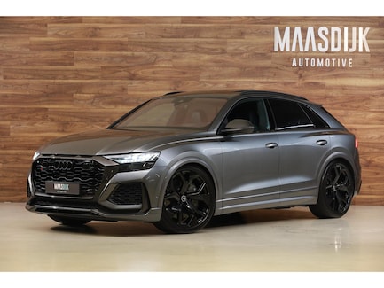 Audi RS Q8 0