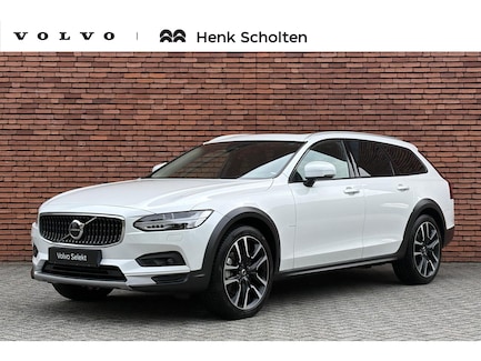 Volvo V90 Cross Country 0
