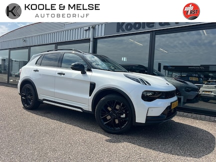 Lynk & Co 01 0