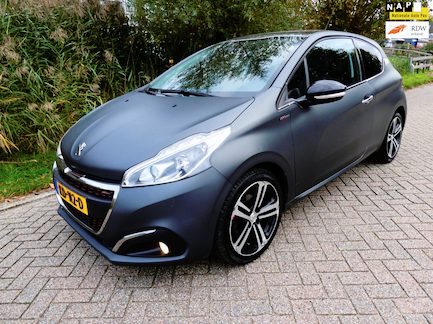 Peugeot 208 0