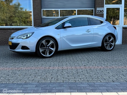 Opel Astra 0
