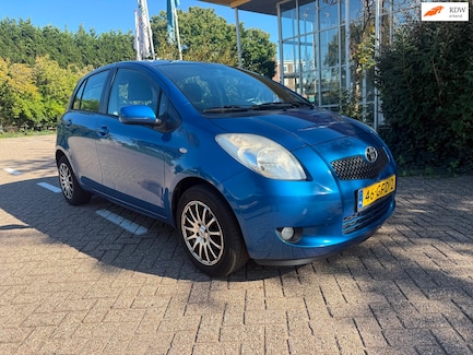 Toyota Yaris 0