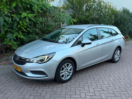 Opel Astra 0