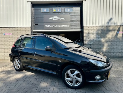Peugeot 206 0