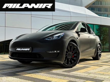 Tesla Model Y 0