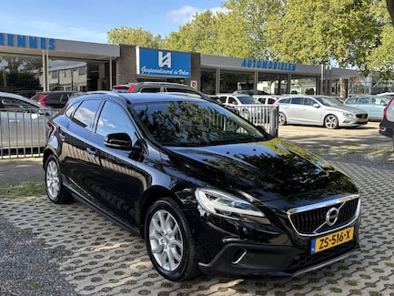 Volvo V40 Cross Country 0