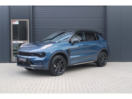 Lynk & Co 01 0