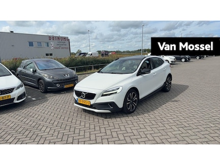 Volvo V40 Cross Country 0