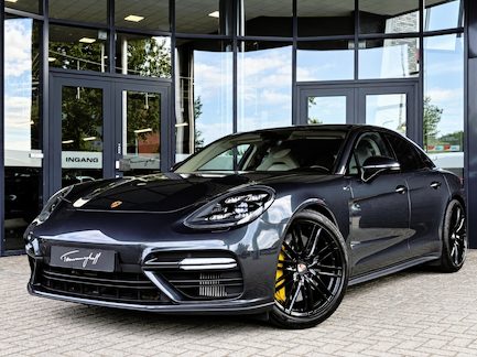 Porsche Panamera 0