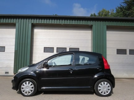 Peugeot 107 0