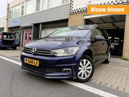 Volkswagen Touran 0