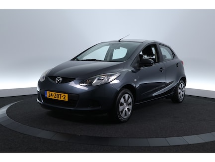 Mazda 2 0
