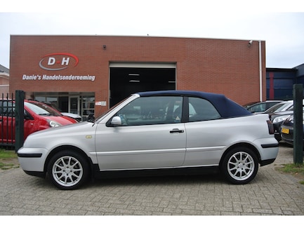 Volkswagen Golf 0