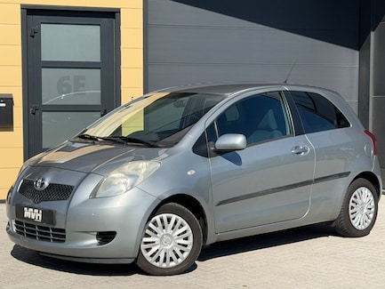 Toyota Yaris 0