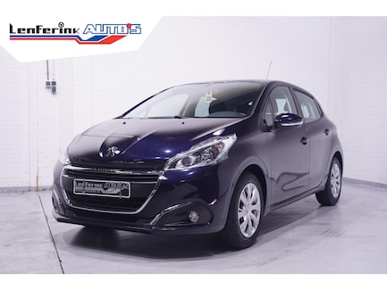 Peugeot 208 0