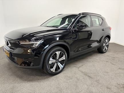 Volvo XC40 0
