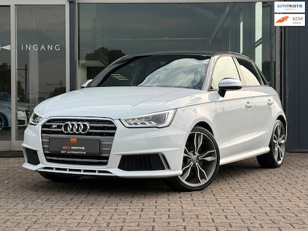 Audi S1 0
