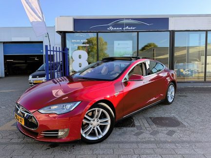 Tesla Model S 0