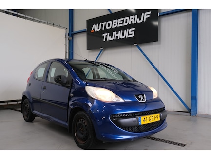 Peugeot 107 0