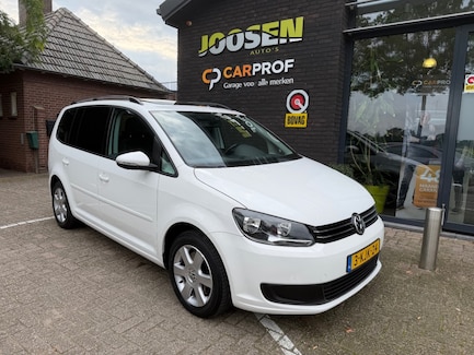 Volkswagen Touran 0