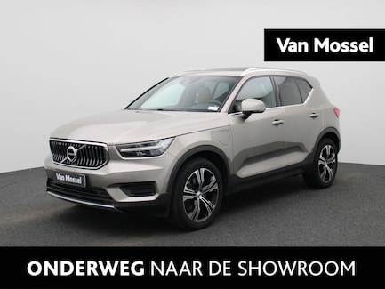 Volvo XC40 0