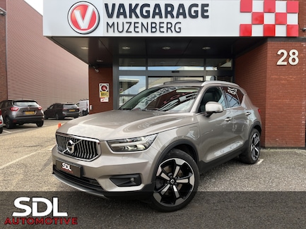 Volvo XC40 0