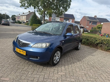 Mazda 2 0