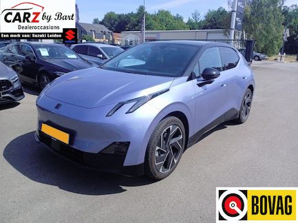 Lynk & Co 02 0
