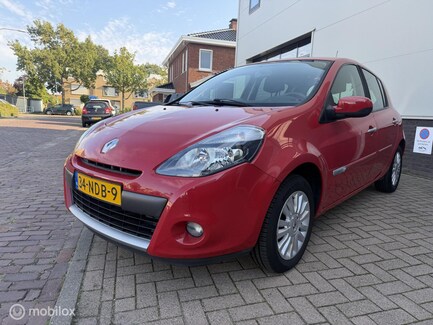 Renault Clio 0