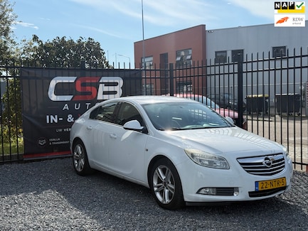 Opel Insignia 0