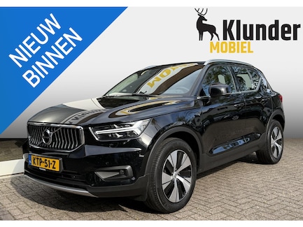 Volvo XC40 0