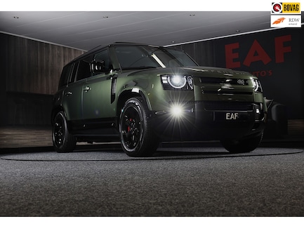 Land Rover Defender 0