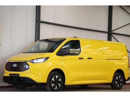 Ford E-Transit 0