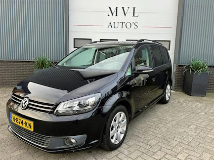 Volkswagen Touran 0