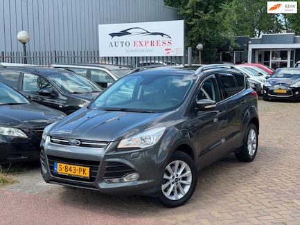 Ford Kuga 0