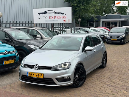 Volkswagen Golf 0