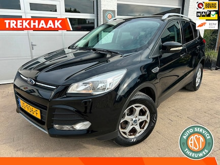 Ford Kuga 0