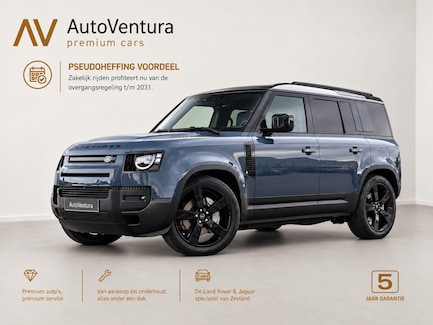 Land Rover Defender 0