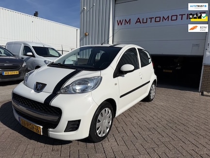 Peugeot 107 0