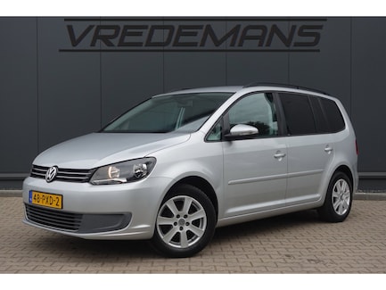 Volkswagen Touran 0