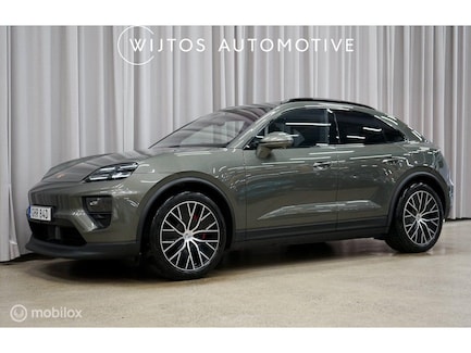 Porsche Macan 0