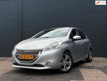 Peugeot 208 0