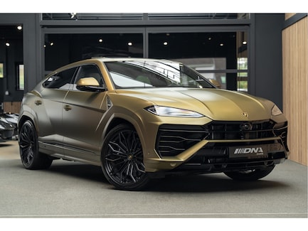 Lamborghini Urus 0