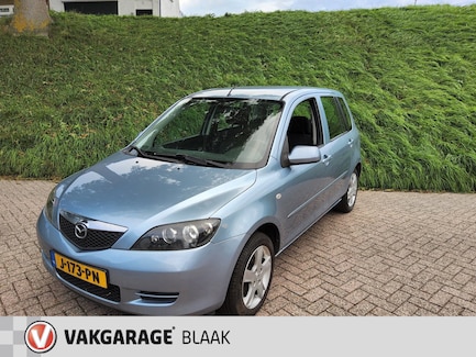 Mazda 2 0