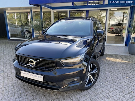 Volvo XC40 0