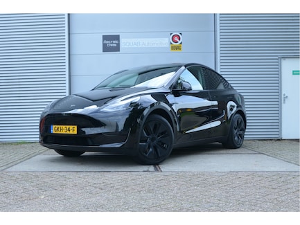 Tesla Model Y 0