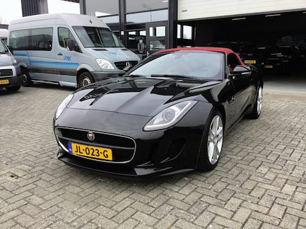 Jaguar F-Type 0