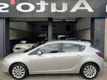 Opel Astra 0