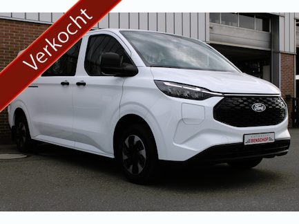 Ford E-Transit 0